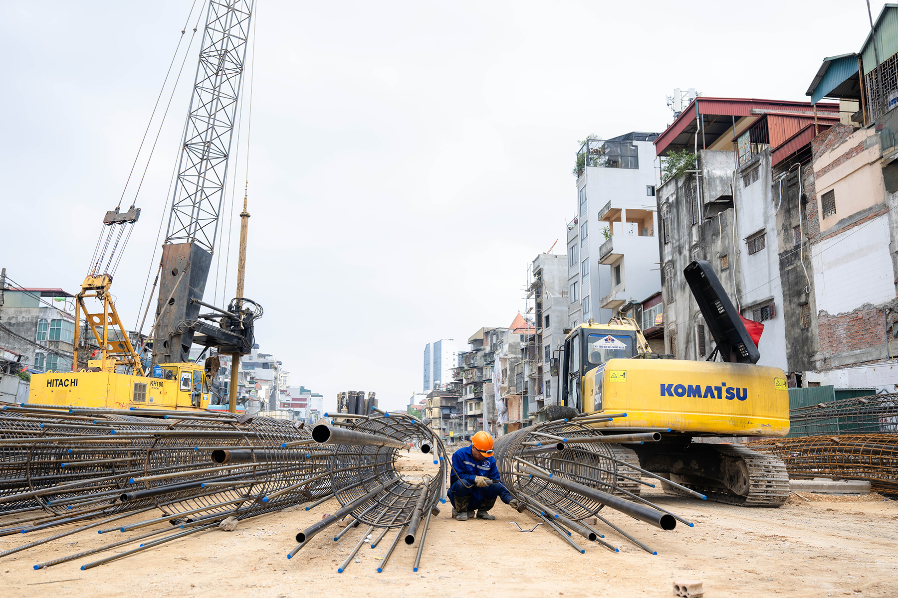 Nhìn từ trên cao, tuyến Vành đai 1 hơn 7.200 tỉ đồng giờ ra sao sau gần 3 tháng thi công?- Ảnh 11. Nhìn từ trên cao, tuyến Vành đai 1 hơn 7.200 tỉ đồng giờ ra sao sau gần 3 tháng thi công?- Ảnh 11.