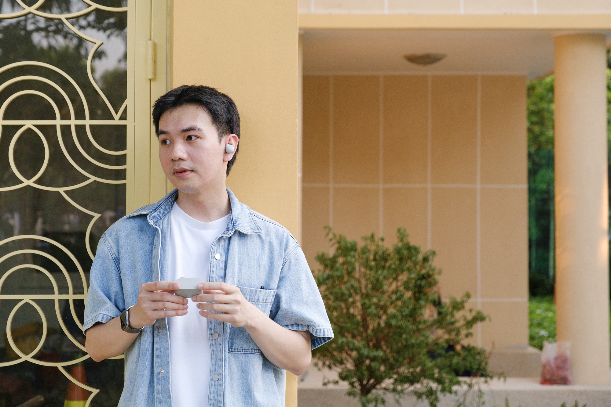 Trải nghiệm tai nghe Sony WF-1000XM6: Thiết kế mới toanh, chất &acirc;m nghe &ldquo;d&iacute;nh&rdquo; tai- Ảnh 12.