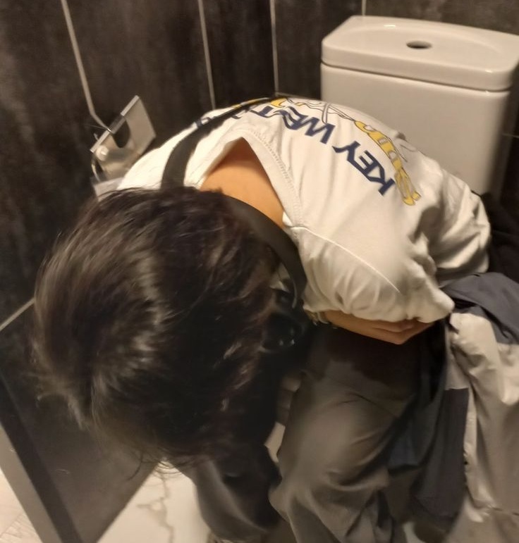 Người đ&agrave;n &ocirc;ng ung thư giai đoạn cuối vẫn xin xuất viện đi l&agrave;m, b&aacute;c sĩ n&oacute;i thẳng: Kh&ocirc;ng rượu, kh&ocirc;ng thuốc nhưng "nghiện" 1 thứ&hellip;- Ảnh 4.