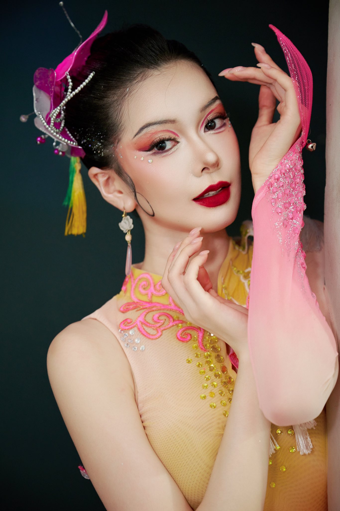 N&agrave;ng hot girl "lột x&aacute;c" nhờ phẫu thuật h&agrave;m m&oacute;m, nhan sắc hiện tại chuẩn bản sao Baifern- Ảnh 3.