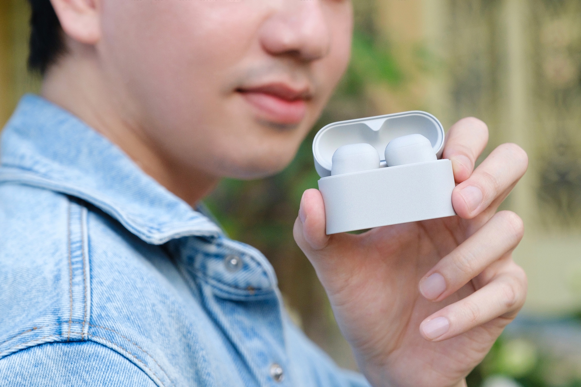 Trải nghiệm tai nghe Sony WF-1000XM6: Thiết kế mới toanh, chất &acirc;m nghe &ldquo;d&iacute;nh&rdquo; tai- Ảnh 8.