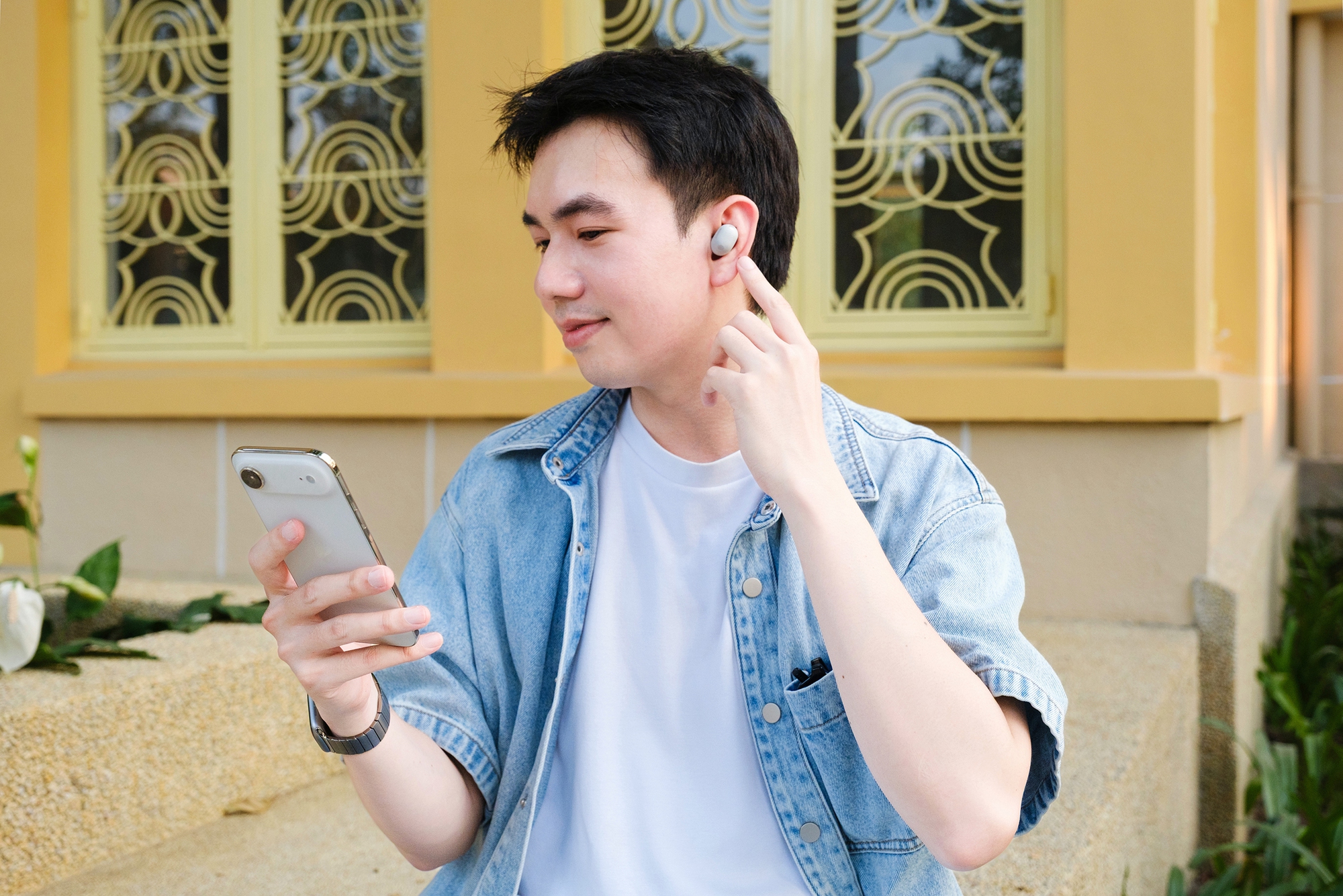 Trải nghiệm tai nghe Sony WF-1000XM6: Thiết kế mới toanh, chất &acirc;m nghe &ldquo;d&iacute;nh&rdquo; tai- Ảnh 3.