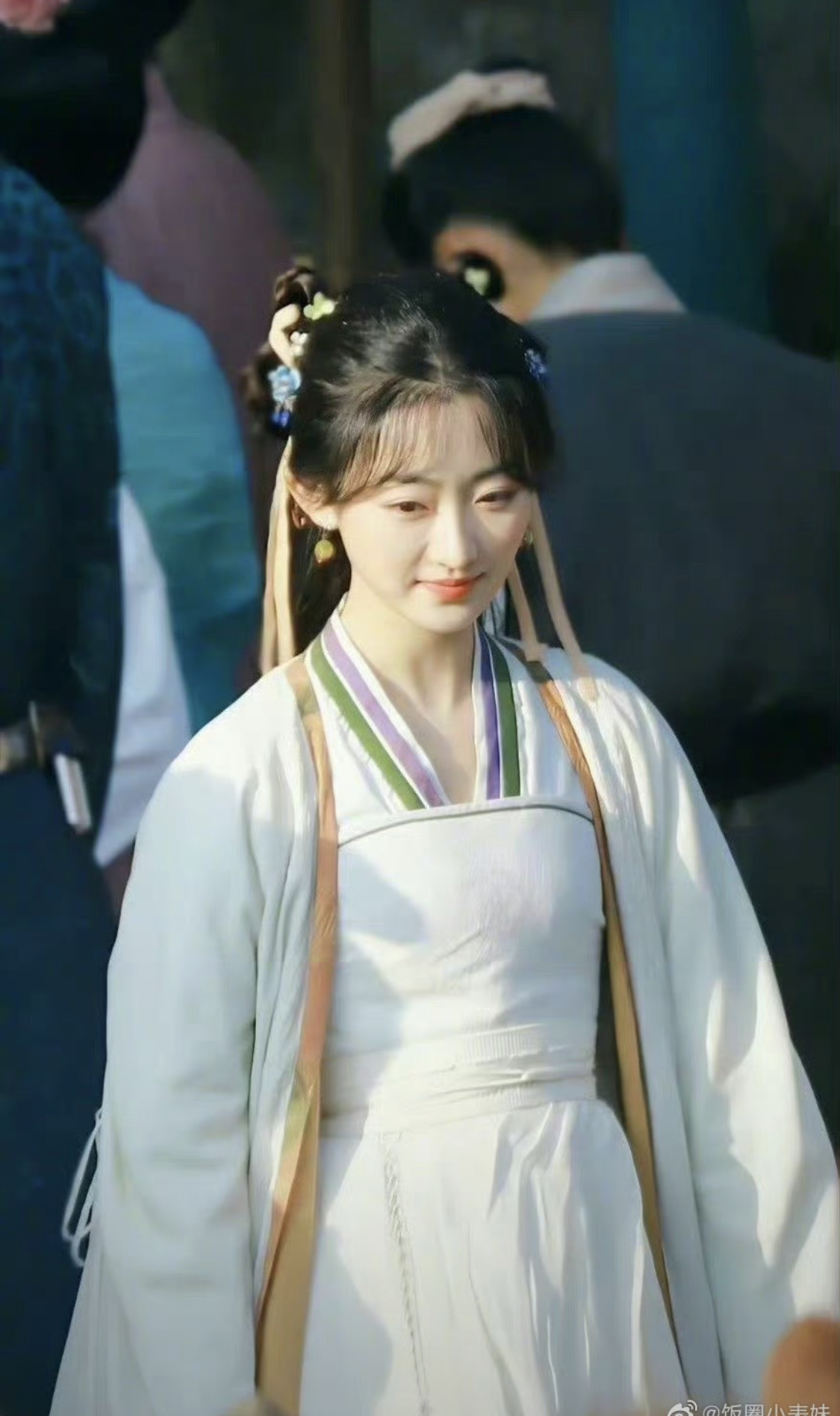 Lộ diện Tiểu Long Nữ bản mới ai nh&igrave;n cũng thở d&agrave;i: Nhan sắc ph&aacute; n&aacute;t nguy&ecirc;n t&aacute;c, c&ograve;n l&acirc;u mới bằng Lưu Diệc Phi- Ảnh 5.