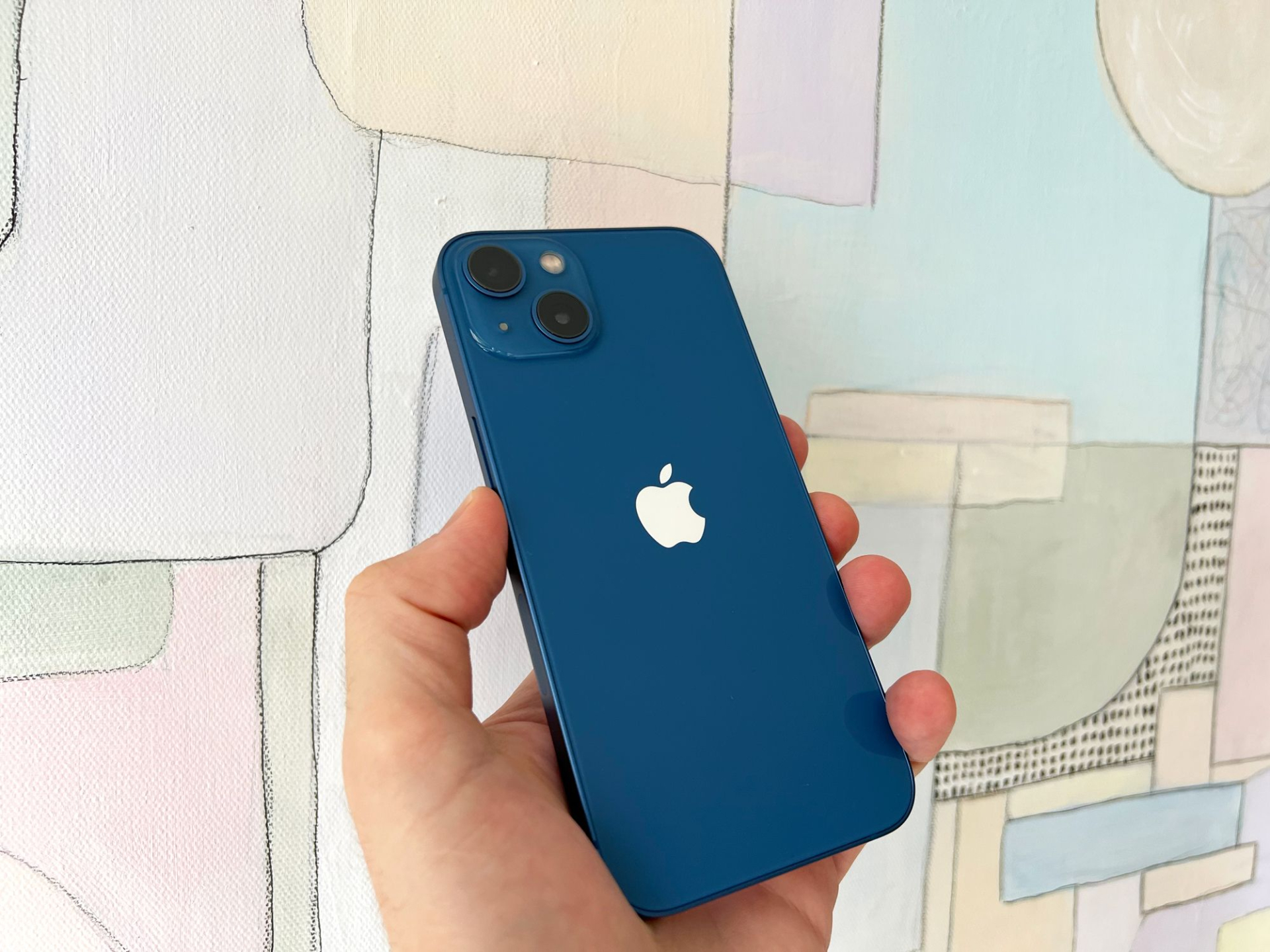 Top 5 chiếc iPhone cũ đ&aacute;ng mua nhất l&uacute;c n&agrave;y- Ảnh 5.