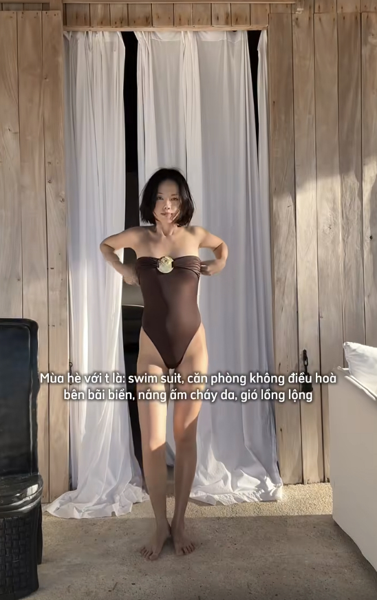 C&ocirc; Em Trendy "var căng" khi ch&ecirc; h&otilde;m h&ocirc;ng l&uacute;c diện đồ tắm- Ảnh 1.