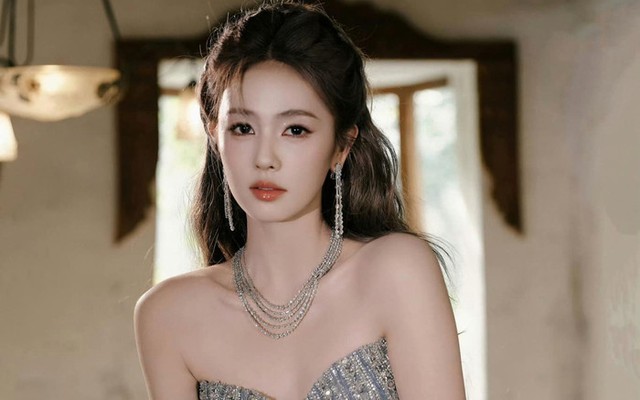 Bạch Lộc bị soi v&oacute;c d&aacute;ng ng&agrave;y c&agrave;ng &ldquo;m&igrave;nh hạc xương mai&rdquo;: H&oacute;a ra chỉ nhờ v&agrave;i th&oacute;i quen cực đơn giản m&agrave; nhiều người bỏ qua- Ảnh 2.