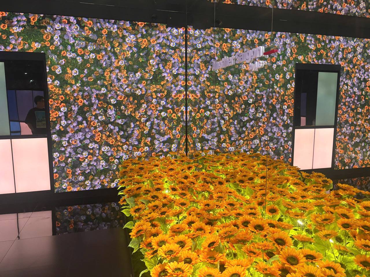 Xuất hiện to&agrave; nh&agrave; mới chỉ d&agrave;nh ri&ecirc;ng cho giới trẻ ngay trung t&acirc;m TP.HCM, c&oacute; cả test Personal Color v&agrave; nghe nhạc lu&ocirc;n tr&ecirc;n m&acirc;y!- Ảnh 12.