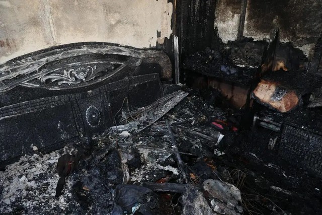 Trẻ ở nh&agrave; một m&igrave;nh g&acirc;y hỏa hoạn, khiến 3 người mắc kẹt: Cảnh b&aacute;o từ một sự cố su&yacute;t trả gi&aacute; đắt- Ảnh 2.