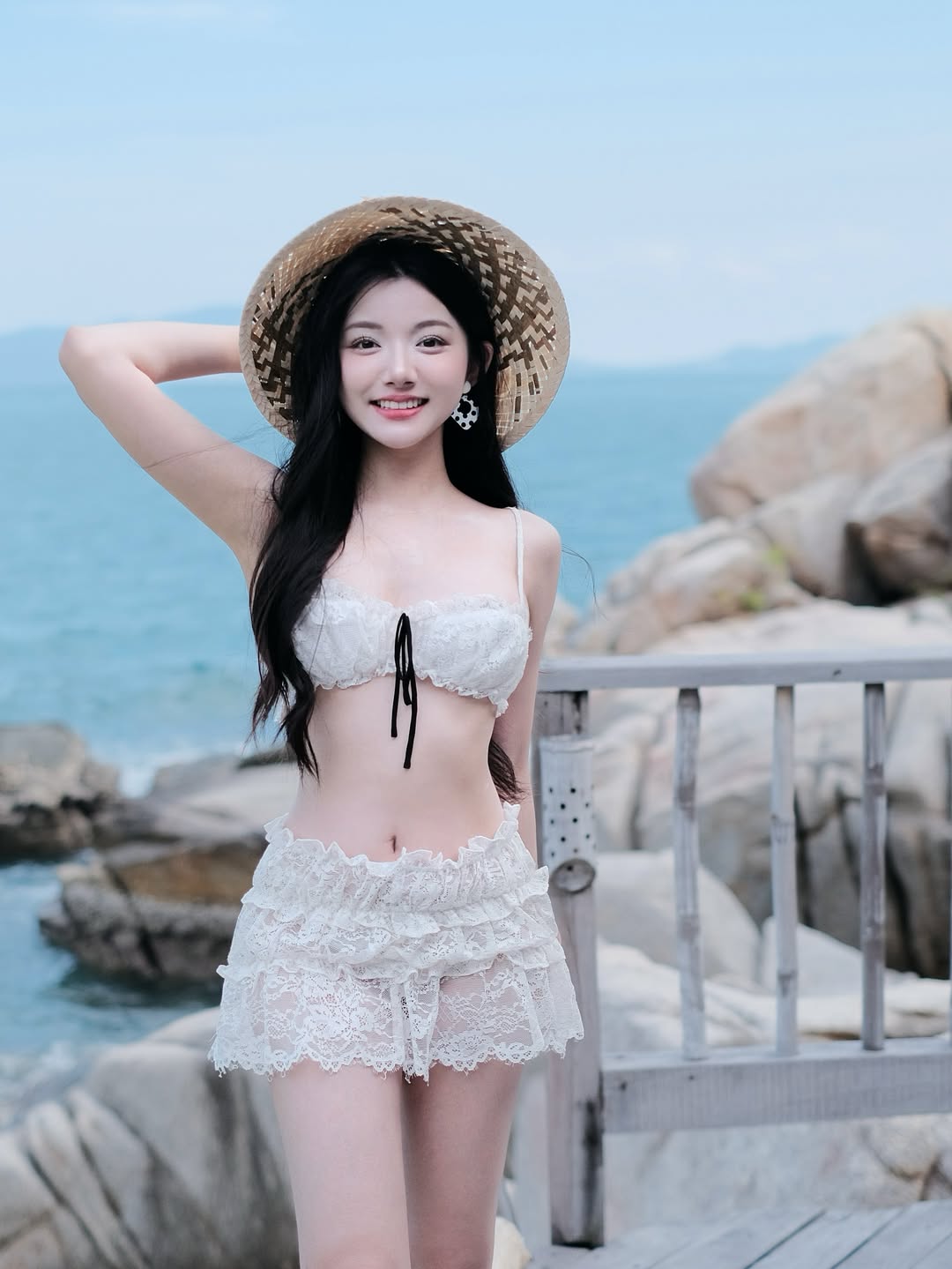 &ldquo;Ti&ecirc;n nữ mukbang&rdquo; Quỳnh Trương ăn th&ugrave;ng uống vại: Visual xinh như b&uacute;p b&ecirc;, style lại chuẩn tiểu thư, nh&igrave;n outfit n&agrave;o cũng muốn mặc theo- Ảnh 19.