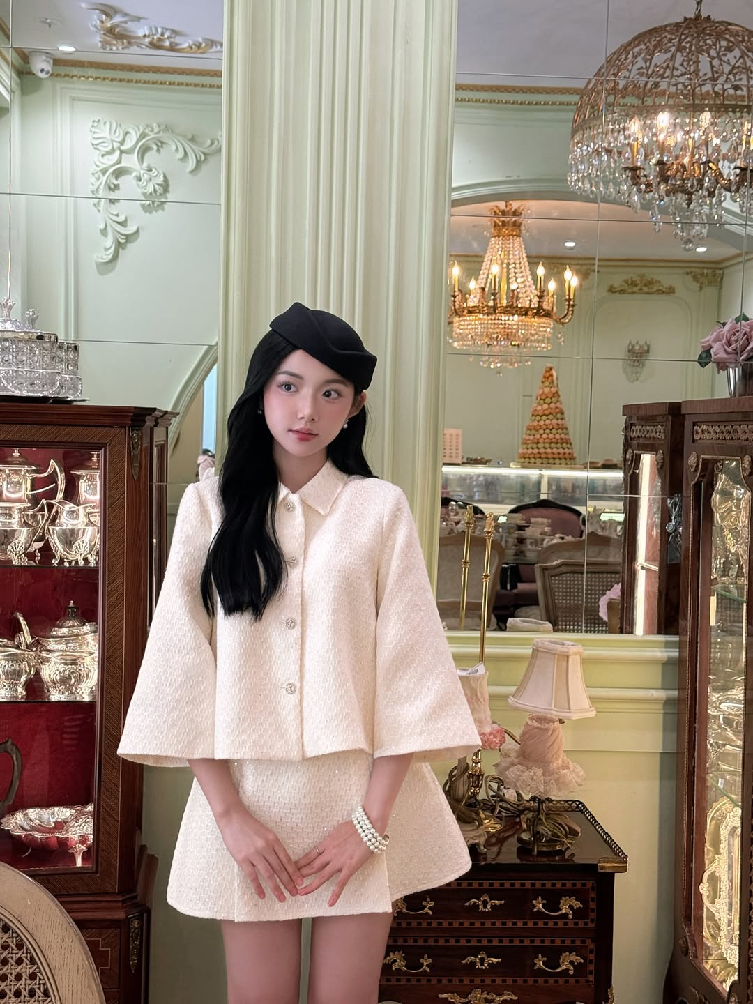 &ldquo;Ti&ecirc;n nữ mukbang&rdquo; Quỳnh Trương ăn th&ugrave;ng uống vại: Visual xinh như b&uacute;p b&ecirc;, style lại chuẩn tiểu thư, nh&igrave;n outfit n&agrave;o cũng muốn mặc theo- Ảnh 14.