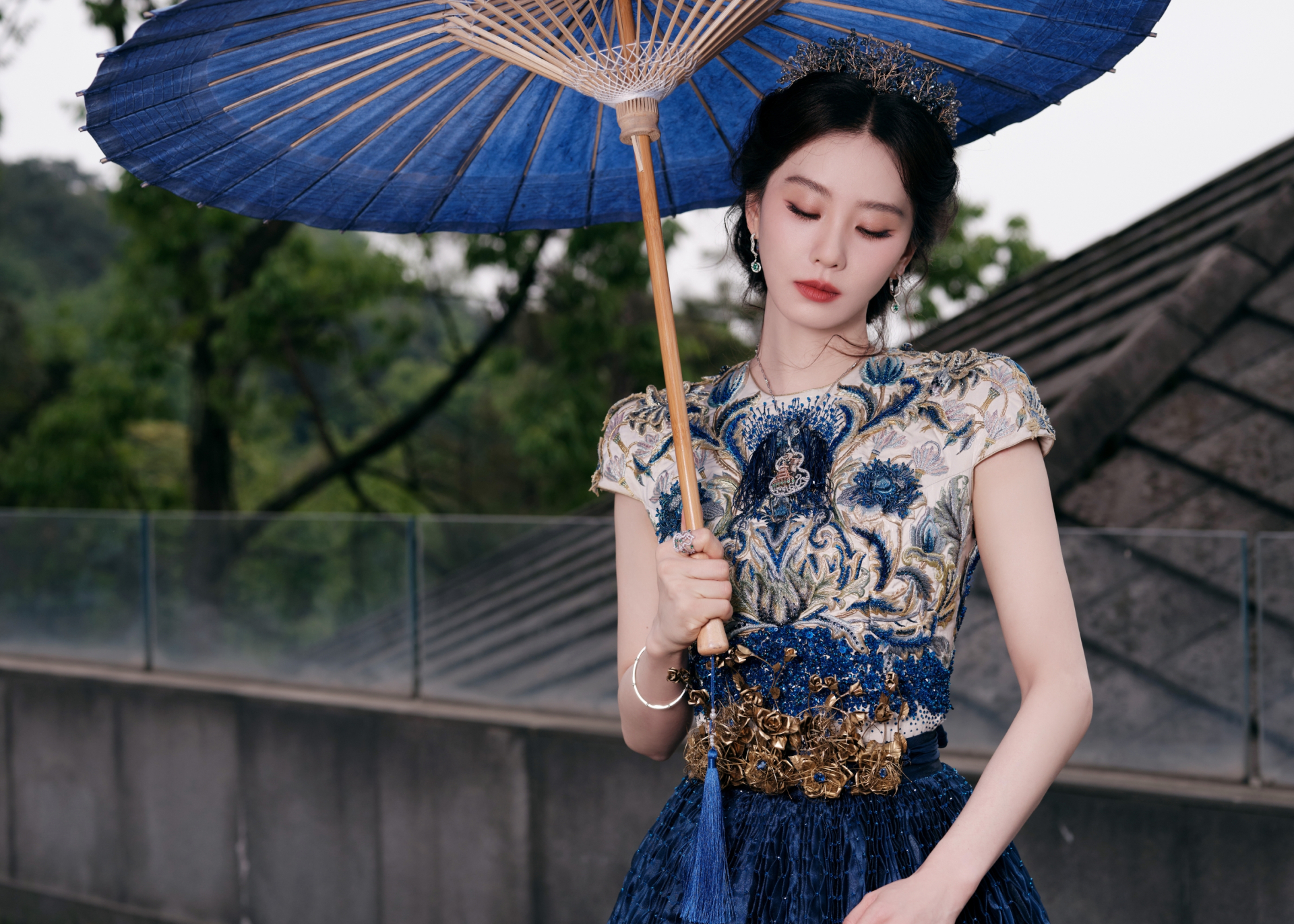 Nh&igrave;n mỹ nh&acirc;n n&agrave;y mới biết 