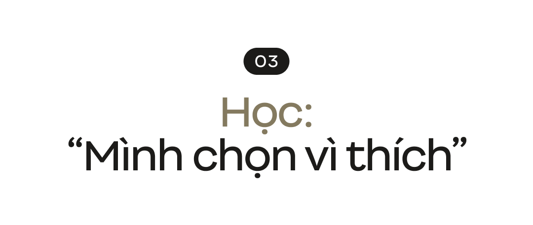 Bố mẹ chưa học hết cấp 2 nu&ocirc;i con khiếm thị đỗ c&ugrave;ng l&uacute;c Harvard, Oxford, Stanford, Johns Hopkins...: "Kh&ocirc;ng phải m&igrave;nh chọn trường m&agrave; t&agrave;i ch&iacute;nh sẽ chọn"- Ảnh 9.