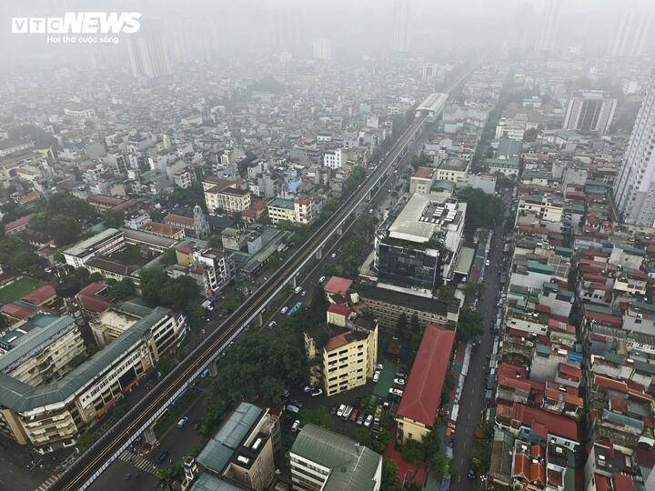 V&igrave; sao s&aacute;ng nay H&agrave; Nội mưa d&ocirc;ng, sấm s&eacute;t li&ecirc;n hồi?- Ảnh 1.