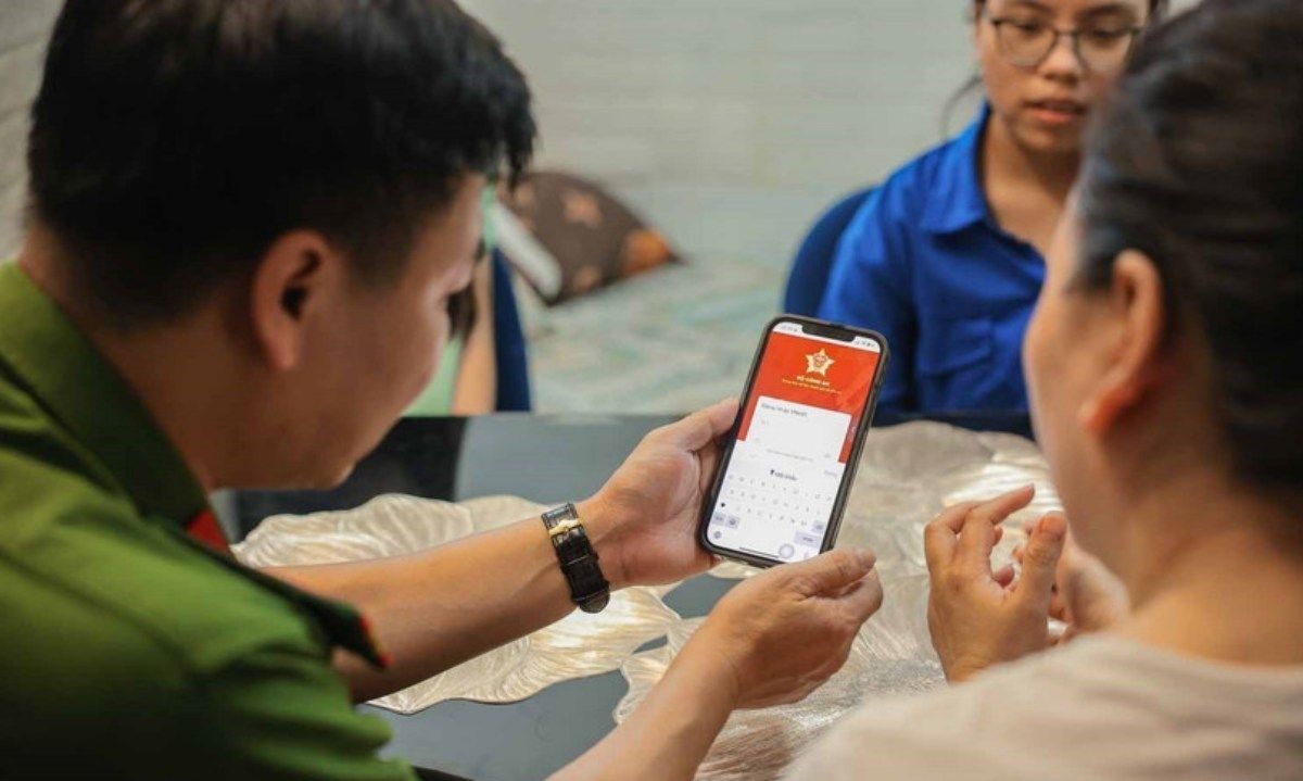 Th&ocirc;ng tin quan trọng li&ecirc;n quan đến VNeID, người d&acirc;n cần nắm r&otilde;- Ảnh 1.