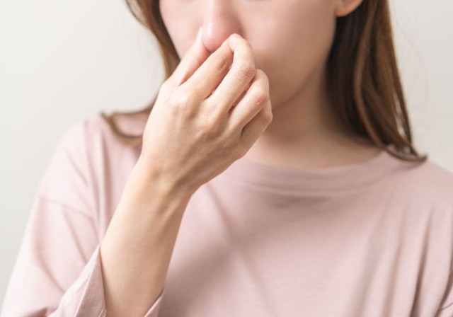 Kh&ocirc;ng đợi đến 70, 35 tuổi đ&atilde; c&oacute; thể xuất hiện &ldquo;m&ugrave;i người gi&agrave;&rdquo; nhưng kh&ocirc;ng phải ai cũng nhận ra- Ảnh 3.