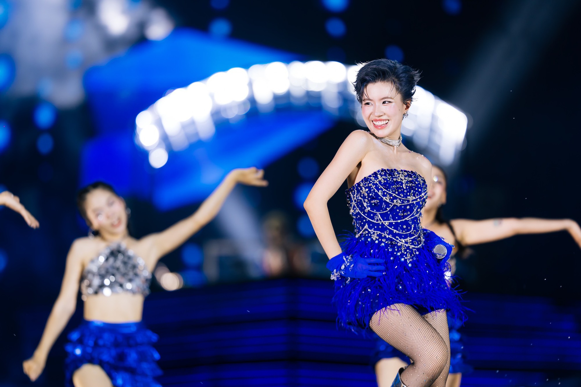 B&agrave;i h&aacute;t được nghe nhiều nhất Spotify Việt Nam: Nam nghệ sĩ ra 1 b&agrave;i ăn cả đời, Sơn T&ugrave;ng chưa từng l&agrave; đối thủ- Ảnh 4.