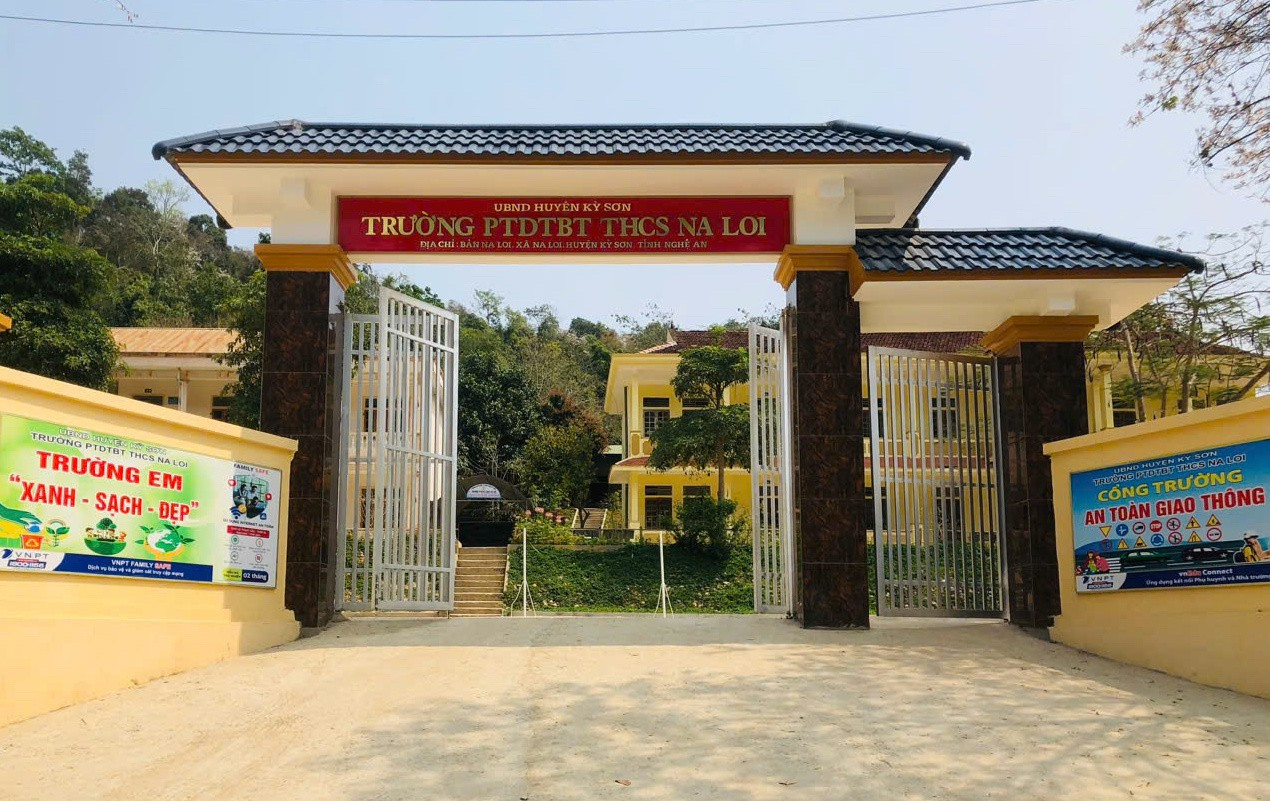 Diễn biến mới vụ 2 nữ sinh lớp 8 bị "bắt" vợ trong đêm ở Nghệ An- Ảnh 2. Diễn biến mới nhất vụ 2 nữ sinh lớp 8 bị