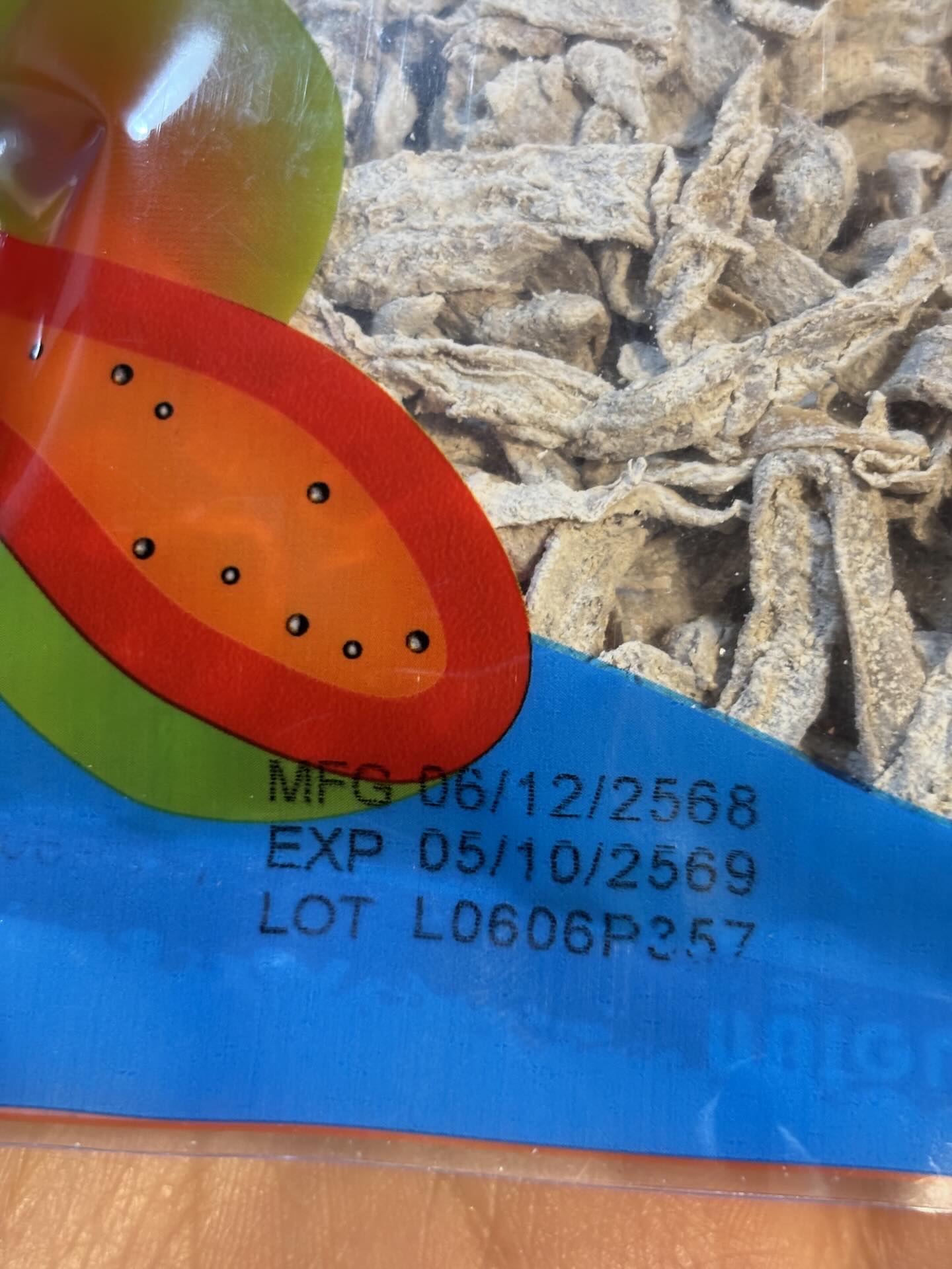 Ph&aacute;t hiện g&oacute;i &ocirc; mai nhiều người Việt ăn c&oacute; hạn sử dụng đến 5 thế kỷ- Ảnh 1.