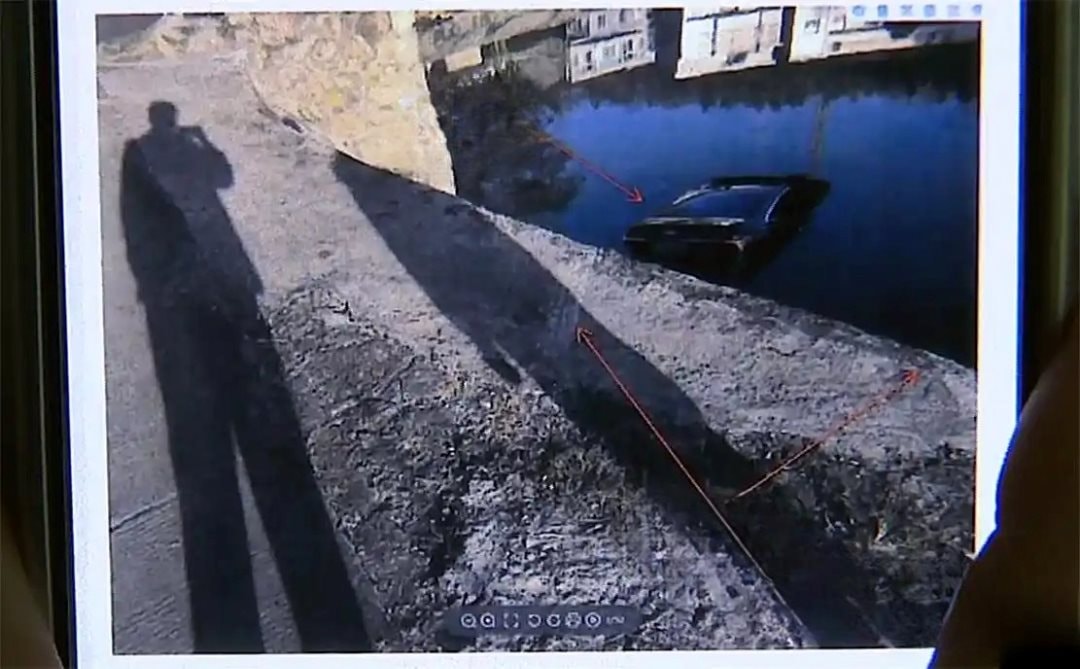 Xe Audi 1,6 tỷ đồng lao xuống ao, c&ocirc;ng ty bảo hiểm từ chối bồi thường với kết luận: &ldquo;C&oacute; dấu hiệu chủ xe cố t&igrave;nh&rdquo;- Ảnh 3.