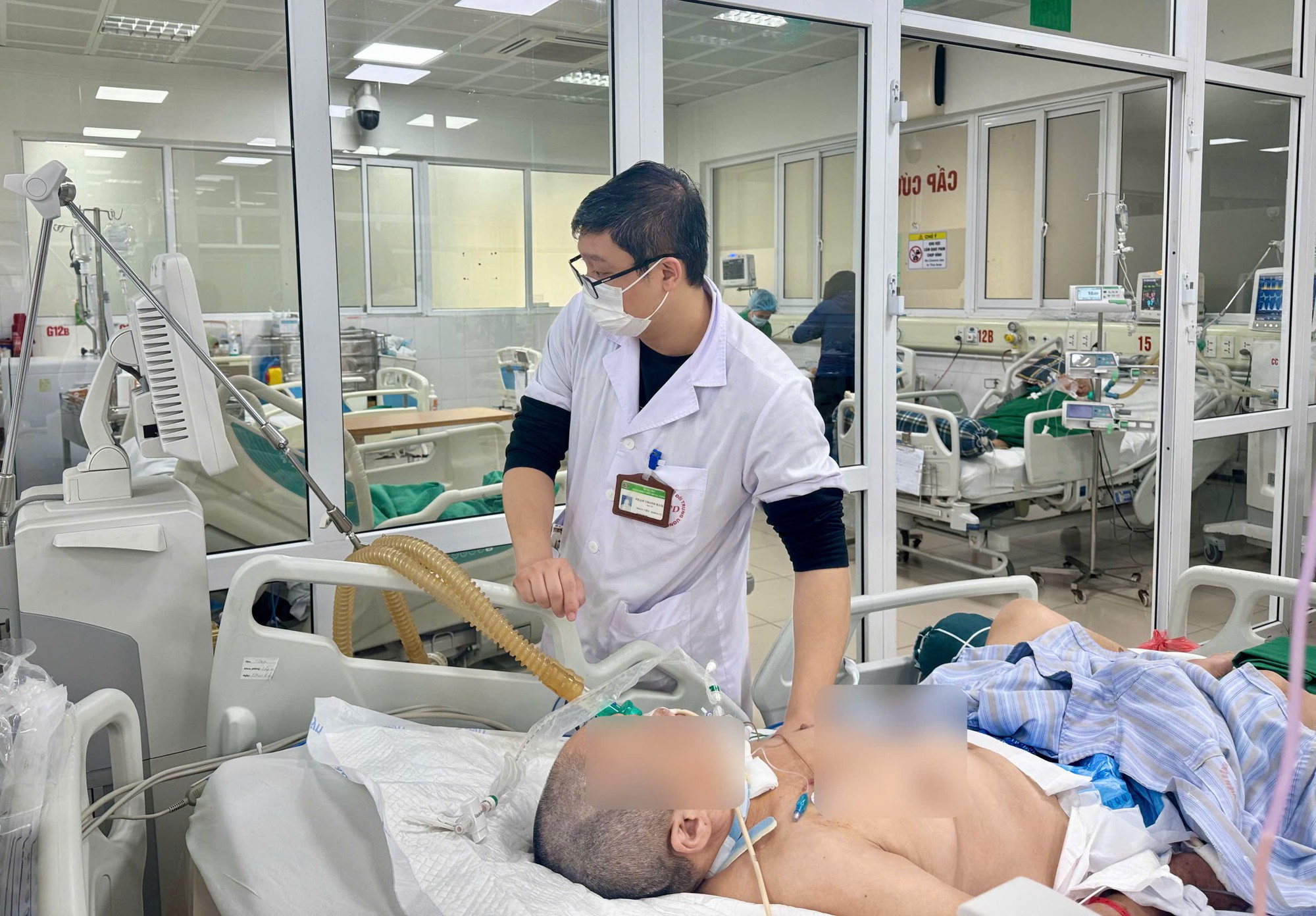 Bệnh viện Bệnh Nhiệt đới Trung ương cảnh b&aacute;o 1 căn bệnh g&acirc;y cứng h&agrave;m, co cứng cơ to&agrave;n th&acirc;n: Li&ecirc;n tiếp ca nhập viện