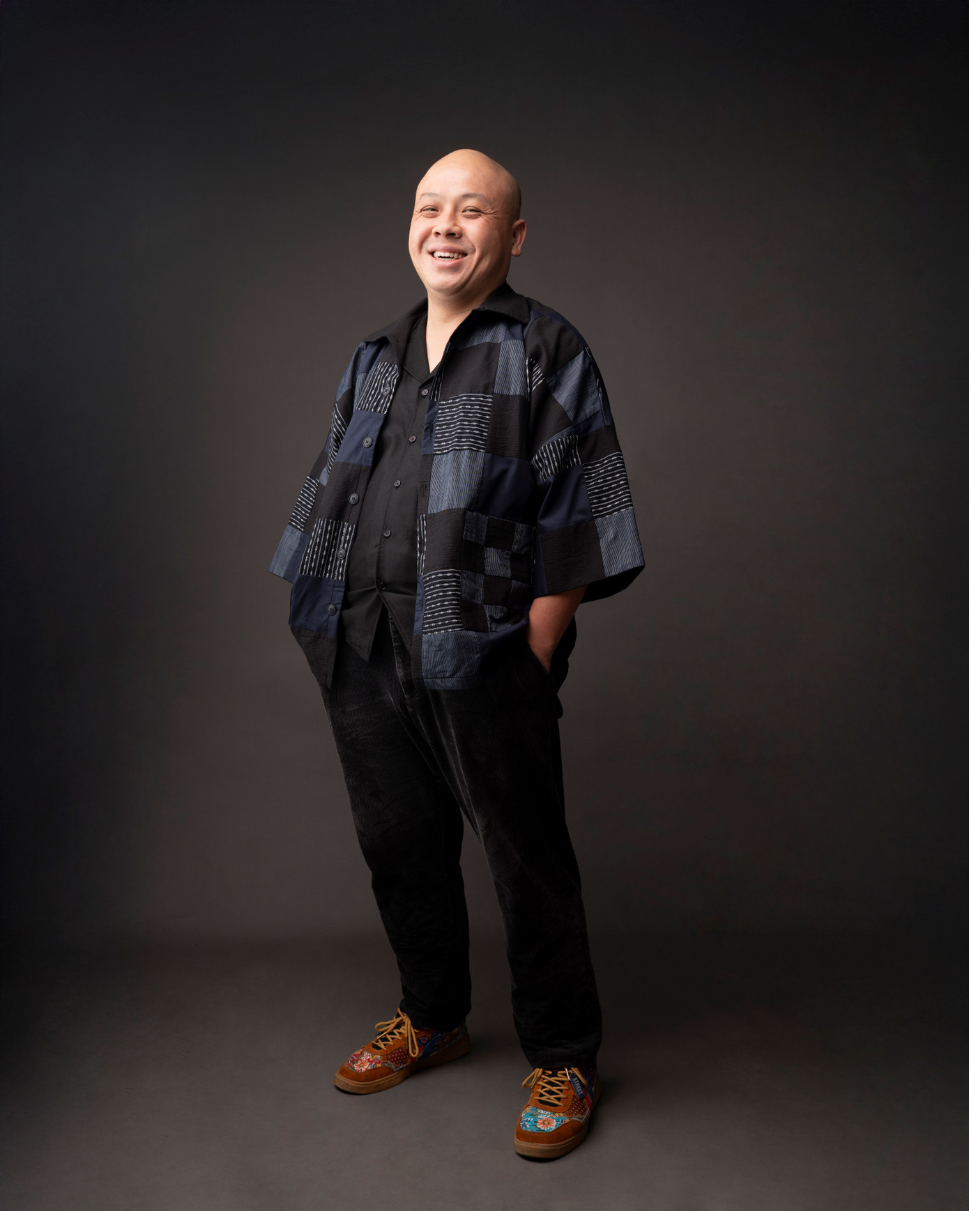 Cựu thí sinh Olympia là đạo diễn phim đang vượt mặt Trấn Thành: Thạc sĩ du học Hà Lan, từng làm giảng viên- Ảnh 5. Cựu thí sinh Olympia là đạo diễn phim đang vượt mặt Trấn Thành: Thạc sĩ du học Hà Lan, từng làm giảng viên- Ảnh 5.