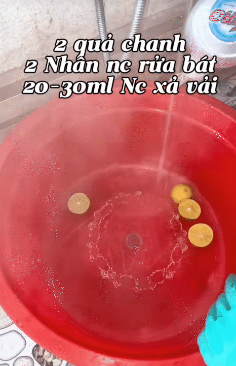 "&Aacute;m ảnh" với m&ugrave;a nồm k&eacute;o d&agrave;i, chị em rỉ tai nhau 3 chi&ecirc;u lau nh&agrave; sạch bong, thơm m&aacute;t, kh&ocirc; r&aacute;o cực hiệu nghiệm- Ảnh 9.