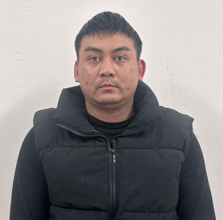 Bắt người đ&agrave;n &ocirc;ng bạo h&agrave;nh vợ đang mang thai v&agrave; con 13 tuổi ở Bắc Ninh- Ảnh 1.