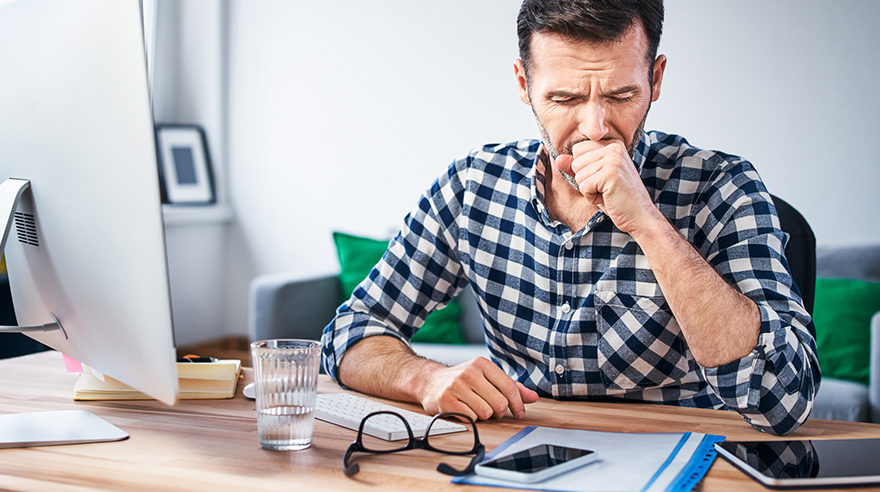 Ng&agrave;y c&agrave;ng nhiều người dưới 50 tuổi đ&atilde; mắc ung thư: B&aacute;c sĩ n&ecirc;u r&otilde; 6 dấu hiệu kh&ocirc;ng được bỏ qua- Ảnh 1.