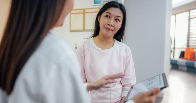 C&aacute;c b&aacute;c sĩ đang "th&uacute;c giục" phụ nữ 40-65 tuổi thực hiện 1 thay đổi trong lối sống c&agrave;ng sớm c&agrave;ng tốt- Ảnh 1.