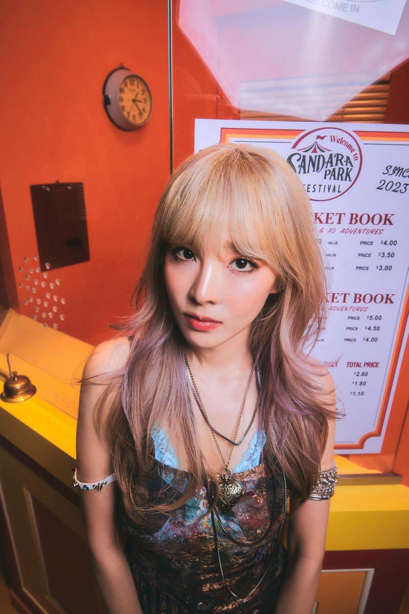 Mỹ nh&acirc;n bị chị em 17 năm tố d&ugrave;ng ma t&uacute;y: Từng bị bắt nạt, tai tiếng v&igrave; bố t&ugrave; tội, sau c&ugrave;ng được đế chế giải tr&iacute; cứu vớt- Ảnh 6.