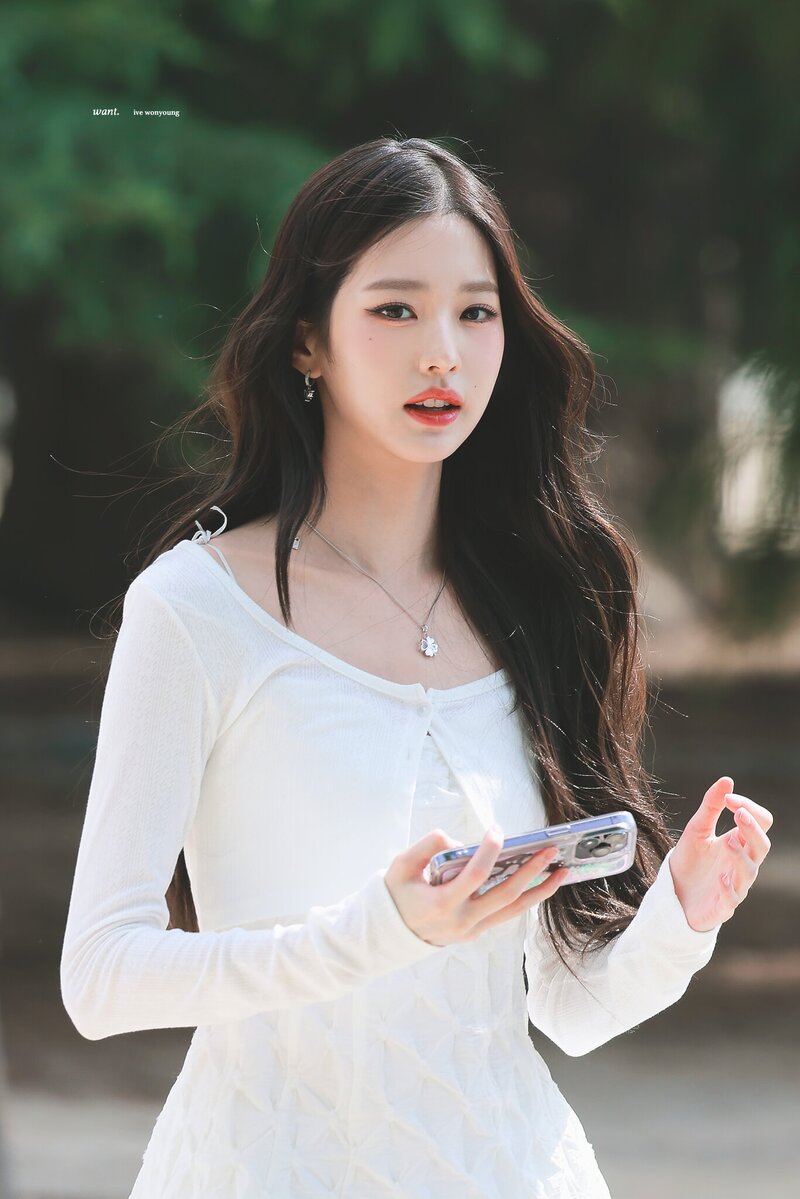 Nữ idol bị b&oacute;c phốt th&aacute;i độ lồi l&otilde;m với fan, hứng nhiều chỉ tr&iacute;ch vẫn chưa chịu thức tỉnh?- Ảnh 3.