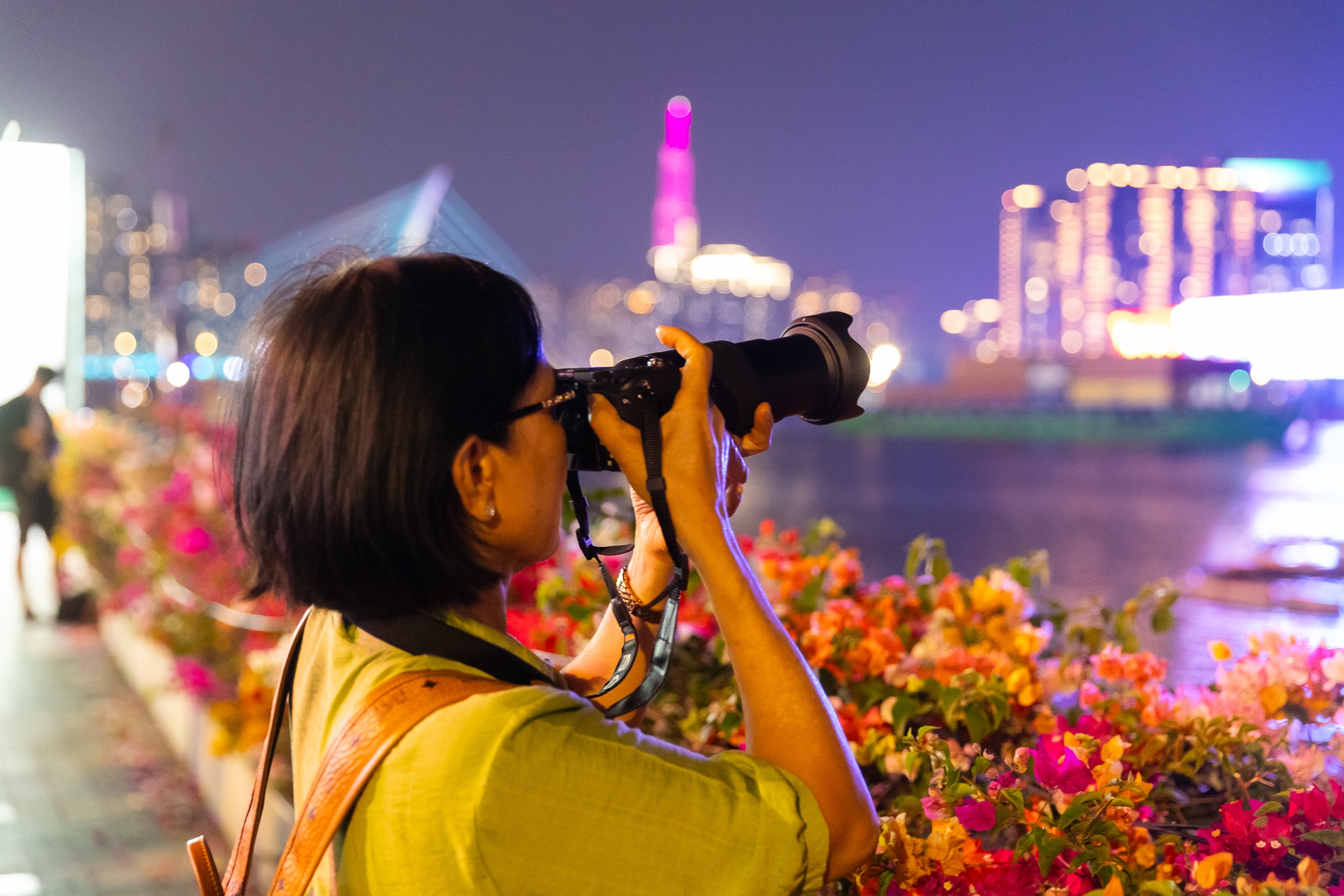 To&agrave;n cảnh "trăng m&aacute;u" tại TP.HCM tối ng&agrave;y 3/3- Ảnh 5.