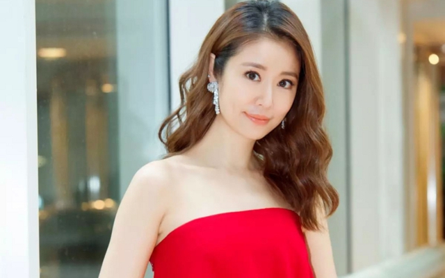 L&acirc;m T&acirc;m Như 50 tuổi vẫn giữ v&oacute;c d&aacute;ng như thiếu nữ! B&iacute; quyết hơn 20 năm kh&ocirc;ng tăng c&acirc;n được chia sẻ, điều đầu ti&ecirc;n nhiều người bỏ qua- Ảnh 4.