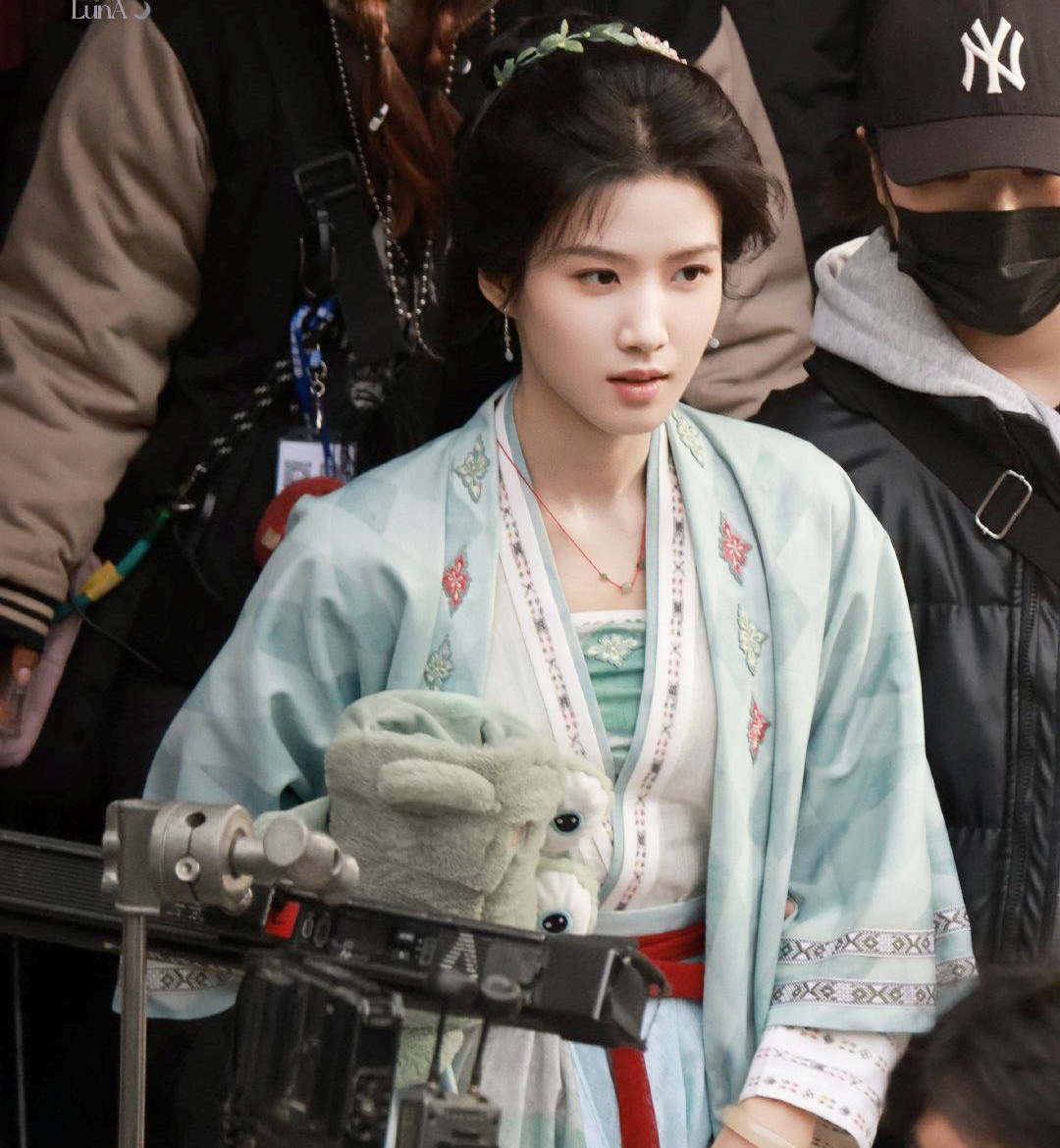 Không thể phân biệt đây là mỹ nam hay mỹ nữ: Visual chất lừ mê thật sự, chẳng bút nào vẽ nổi- Ảnh 9. Không thể phân biệt đây là mỹ nam hay mỹ nữ: Visual chất lừ mê thật sự, chẳng bút nào vẽ nổi- Ảnh 9.