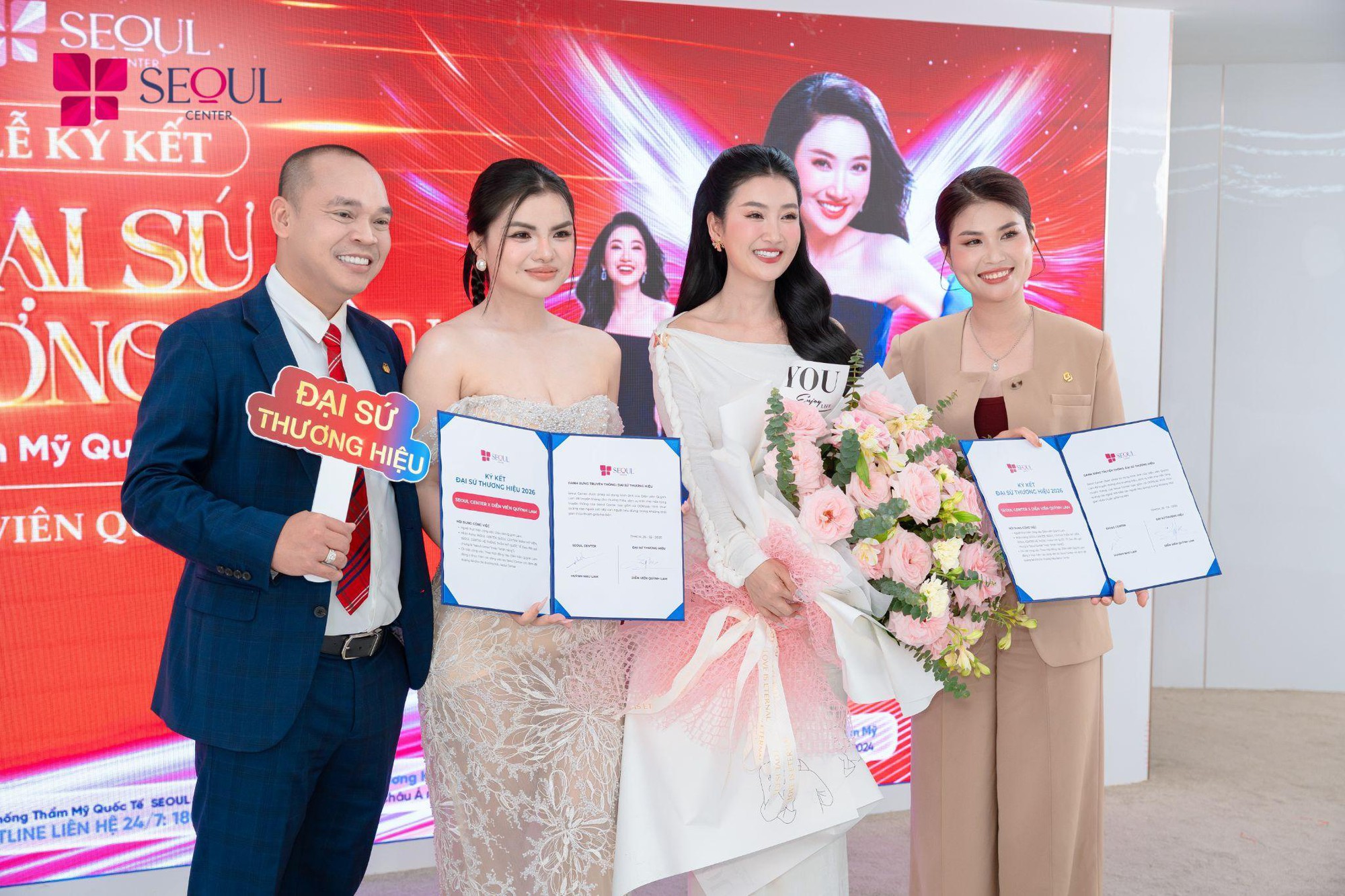 Chủ tịch Th&aacute;i Phan Thanh B&igrave;nh c&ugrave;ng TGĐ Huỳnh Như Lam c&ocirc;ng bố đại sứ thương hiệu Seoul Center 2026- Ảnh 2.