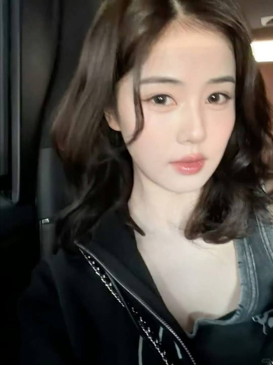 Clip 15s của Bạch Lộc khiến Triệu Lộ Tư v&agrave; Jang Wonyoung bị nhắc t&ecirc;n- Ảnh 6.