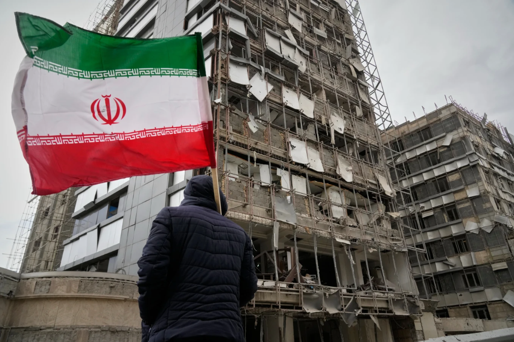 Ch&ugrave;m ảnh Trung Đ&ocirc;ng ngay l&uacute;c n&agrave;y:&nbsp;H&agrave;ng triệu người đang sống trong kh&oacute;i lửa v&agrave; sợ h&atilde;i- Ảnh 10.