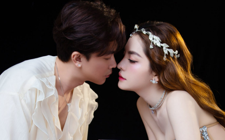 Nữ ca sĩ Vbiz xác nhận mang thai với sao nam là bố đơn thân, có 1 con riêng- Ảnh 1. Nữ ca sĩ Vbiz xác nhận mang thai với sao nam là bố đơn thân, có 1 con riêng- Ảnh 1.