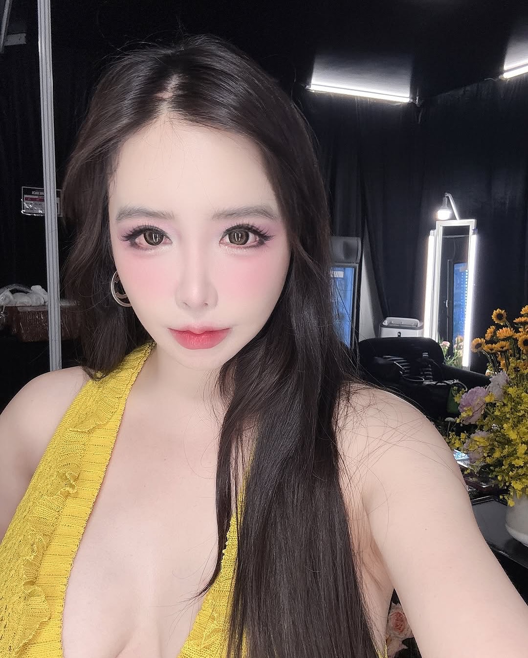 T&igrave;nh trạng đ&aacute;ng lo ngại của Park Bom sau khi viết t&acirc;m thư g&acirc;y sốc 