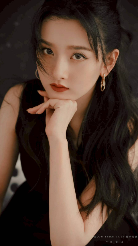Tứ đại mỹ nh&acirc;n thế hệ mới đẹp nhất Trung Quốc: Vương Sở Nhi&ecirc;n đỉnh miễn b&agrave;n, 1 người bị ch&ecirc; kh&ocirc;ng xứng đ&aacute;ng- Ảnh 6.