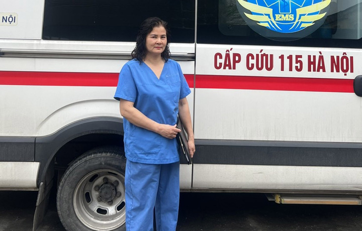 Từ khoảnh khắc mẹ hồi sinh b&eacute; 2 tuổi, con trai quyết viết tiếp giấc mơ cứu người- Ảnh 1.