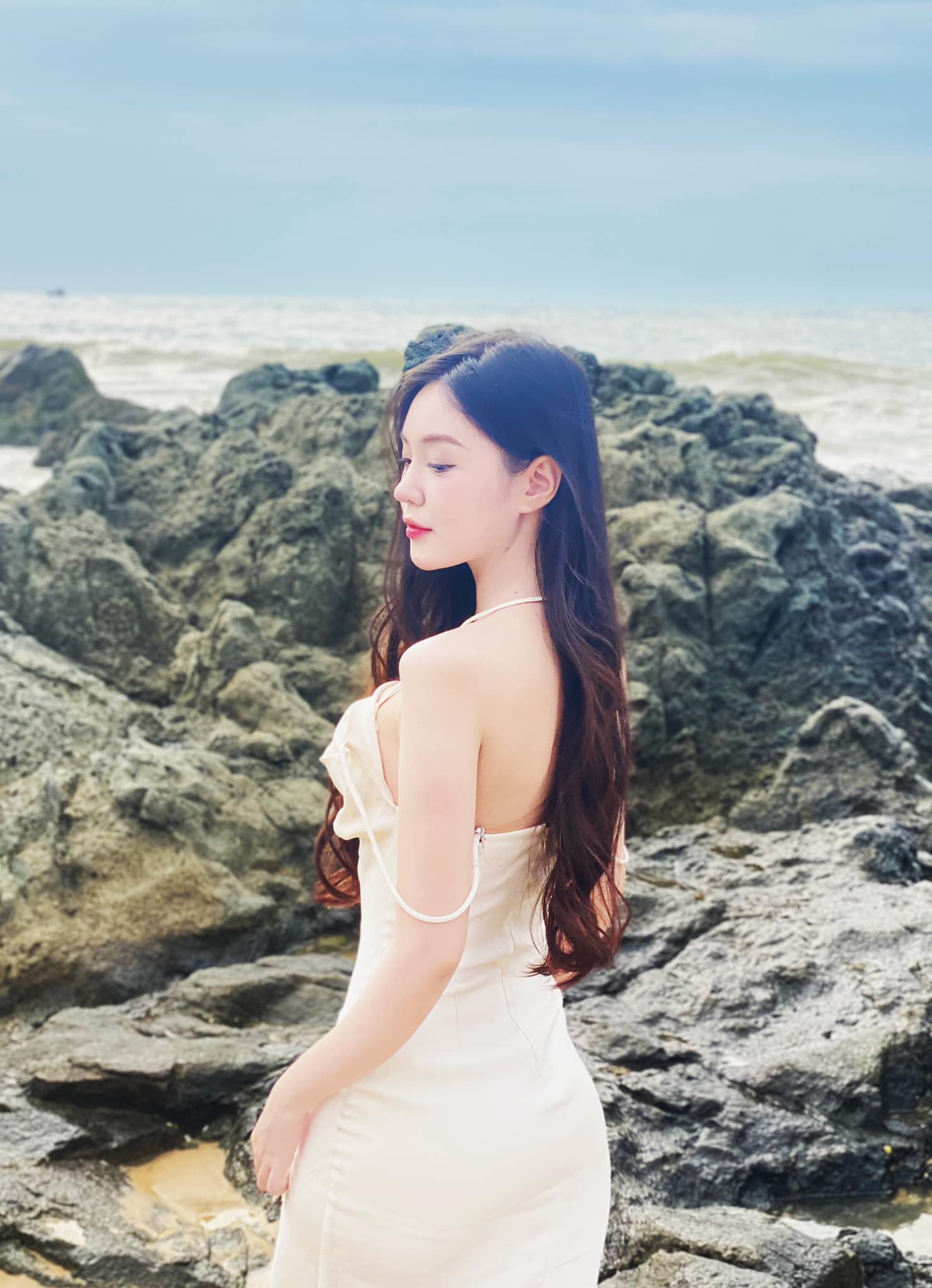 C&ocirc; g&aacute;i 2K4 g&acirc;y tiếc nuối v&igrave; bị Phương Oanh đ&aacute;nh bại: Nhan sắc như n&agrave;ng thơ, được học bổng 150% tại Đại học Kinh tế- Ảnh 2.