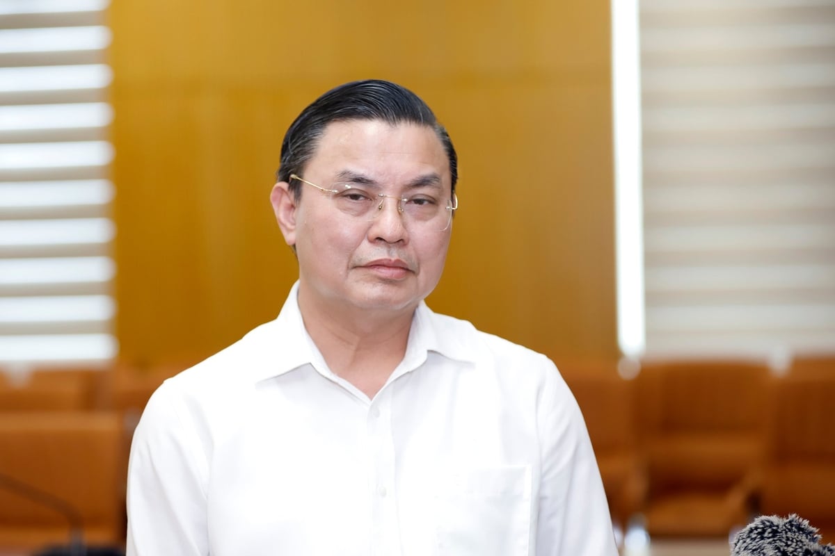 Cựu Cục trưởng Cục M&ocirc;i trường Ho&agrave;ng Văn Thức bị khởi tố- Ảnh 1.