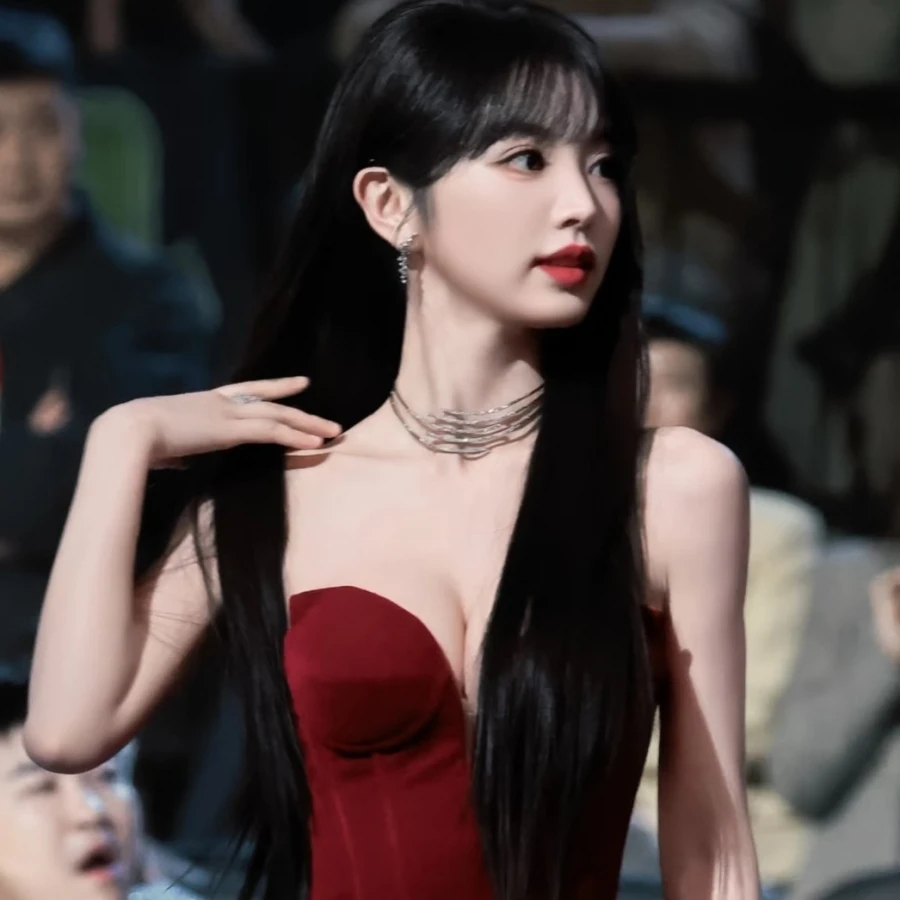 Nữ ch&iacute;nh Trục Ngọc nhẹ c&acirc;n nhưng v&ograve;ng 1 lu&ocirc;n đầy đặn nhờ chế độ giữ d&aacute;ng 4 &ldquo;kh&ocirc;ng&rdquo;- Ảnh 3.