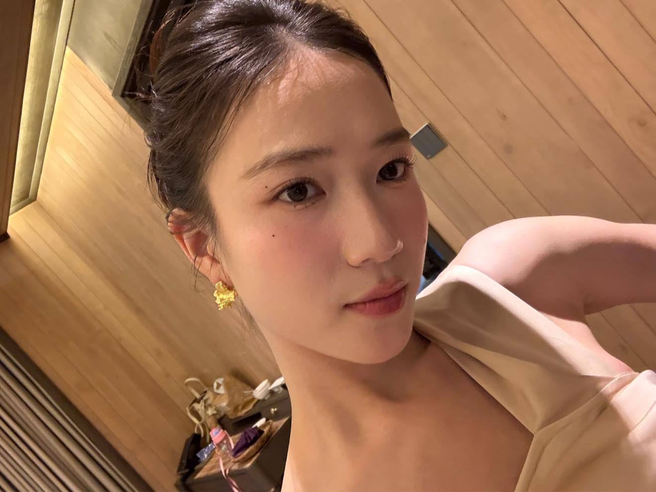 Phương Oanh đăng quang Miss World Vietnam 2025, trường Phan Đ&igrave;nh Ph&ugrave;ng H&agrave; Nội một lần nữa chứng minh đ&acirc;y quả l&agrave; "l&ograve; luyện hoa hậu, hot girl"!- Ảnh 9.