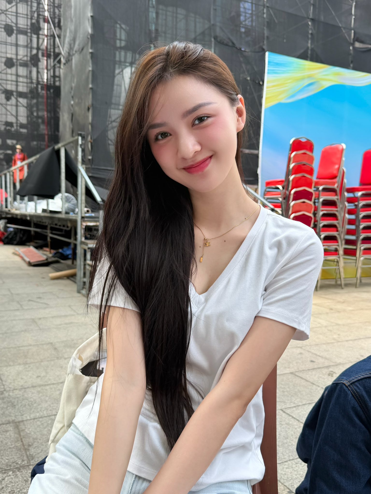 B&ugrave;ng nổ b&agrave;n luận về v&ograve;ng 1 kh&aacute;c lạ của &Aacute; hậu Cẩm Ly- Ảnh 8.