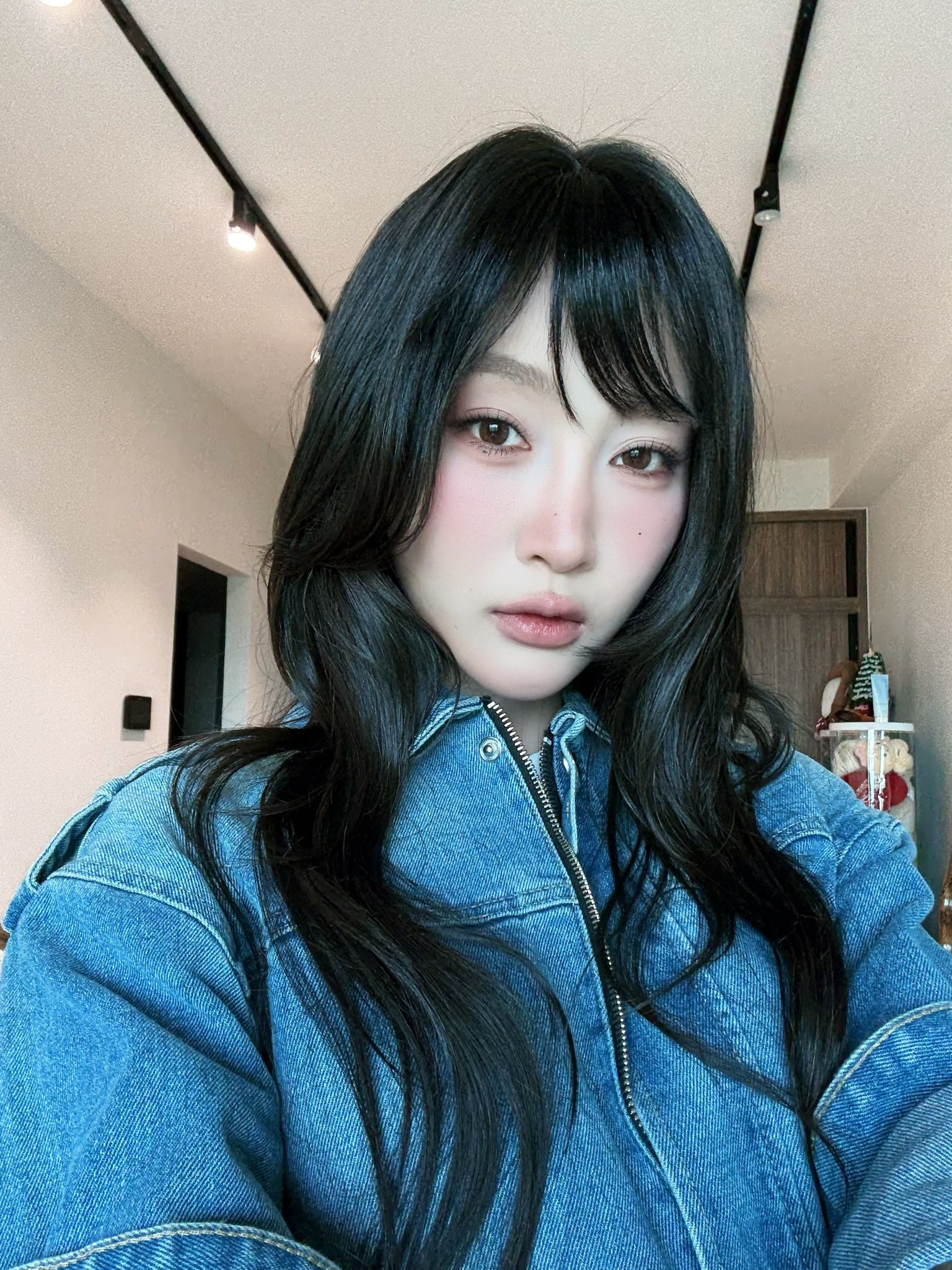 Vệ sinh lại Giếng Ti&ecirc;n sau khi Juky San xuống chụp ảnh &aacute;o tắm- Ảnh 2.