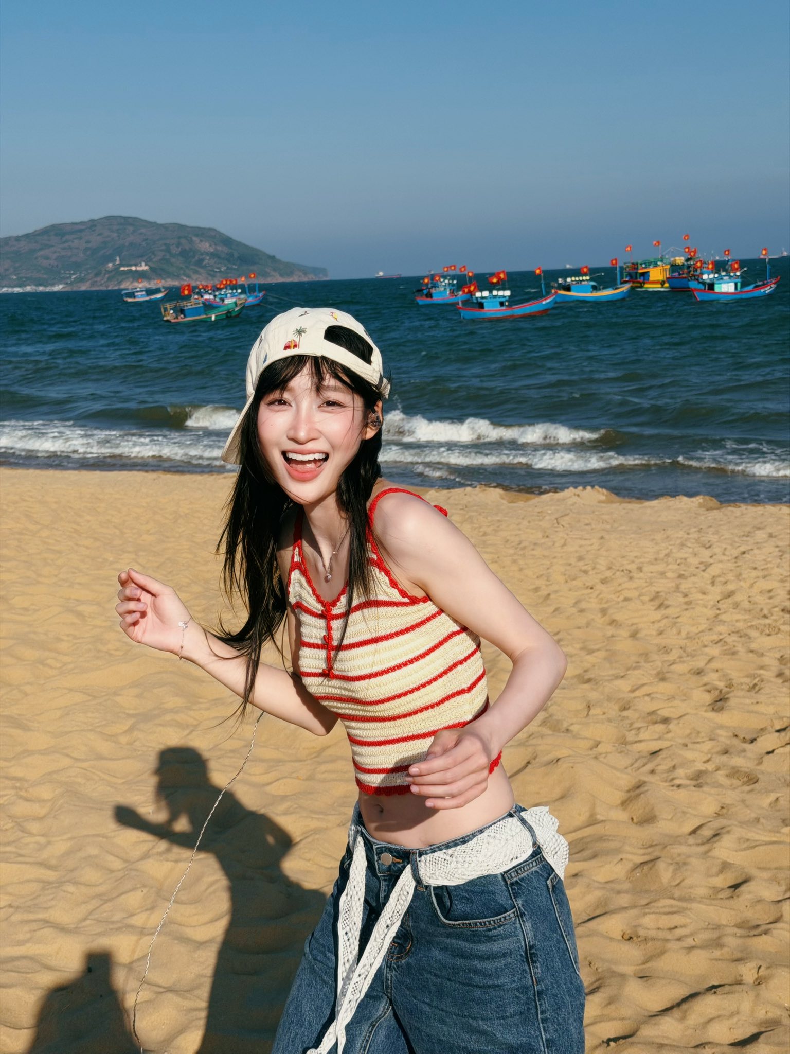 Vệ sinh lại Giếng Ti&ecirc;n sau khi Juky San xuống chụp ảnh &aacute;o tắm- Ảnh 3.