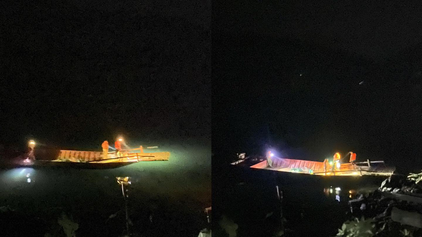 Hiện trường trắng đ&ecirc;m t&igrave;m kiếm đ&ocirc;i vợ chồng mất t&iacute;ch giữa l&ograve;ng hồ thủy điện: Con trai may mắn sống s&oacute;t- Ảnh 1.