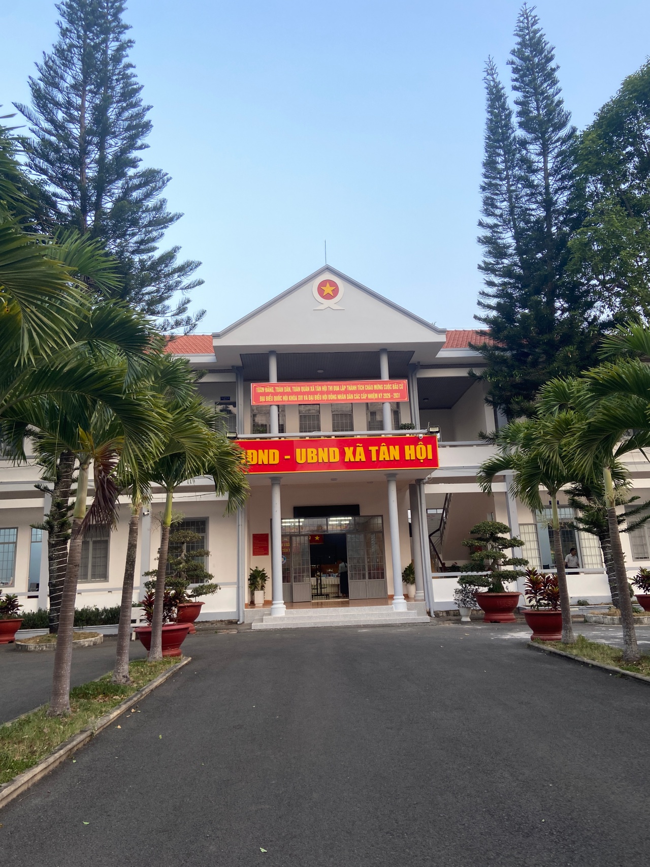 Vụ 4 em nhỏ mồ c&ocirc;i: Ch&iacute;nh quyền x&aacute;c nhận người mẹ đang sống ở nh&agrave; trọ c&ugrave;ng x&atilde;- Ảnh 2.